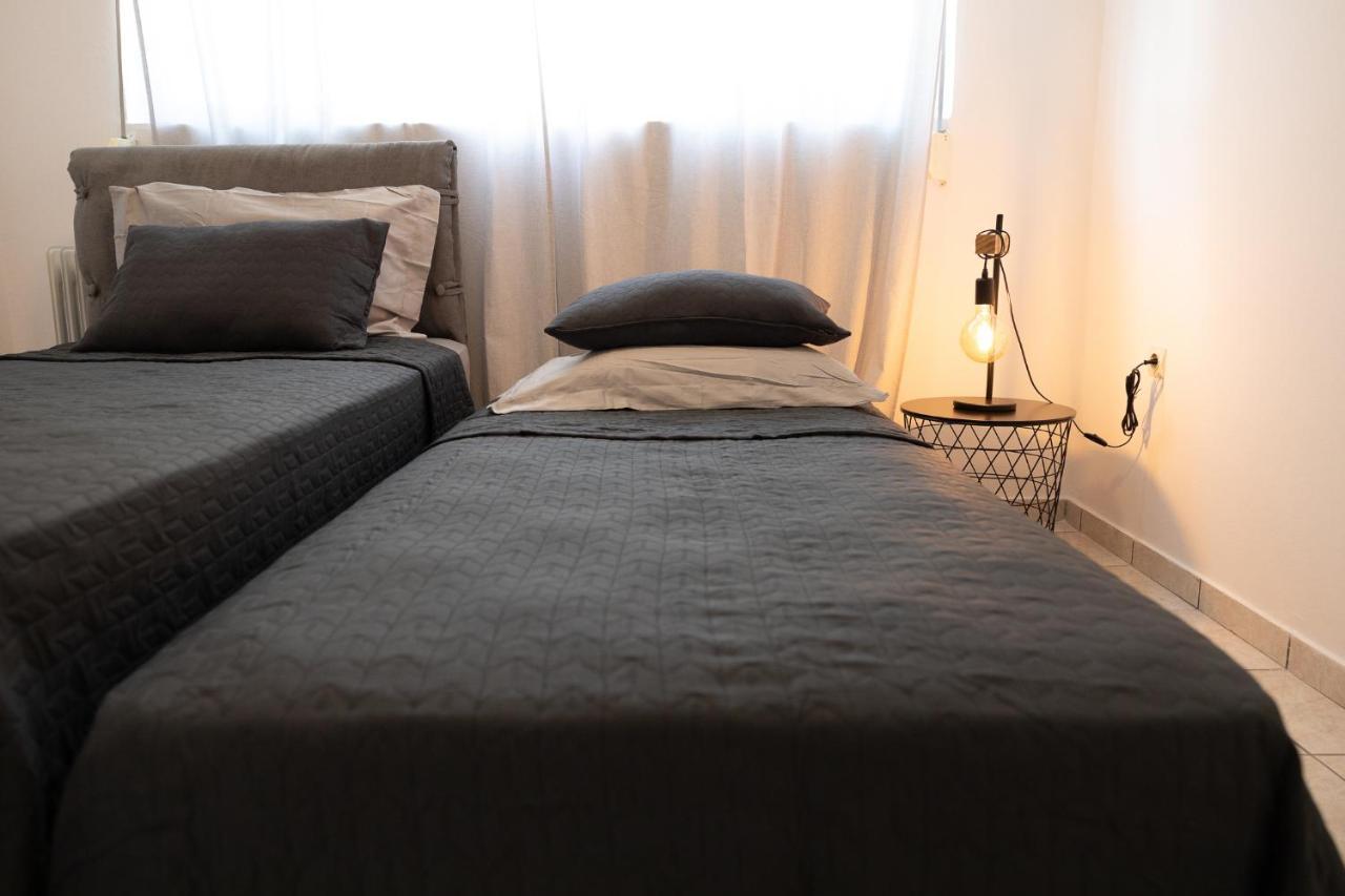 Spacious Apartment Close To The Sea And The City Center Афіни Екстер'єр фото